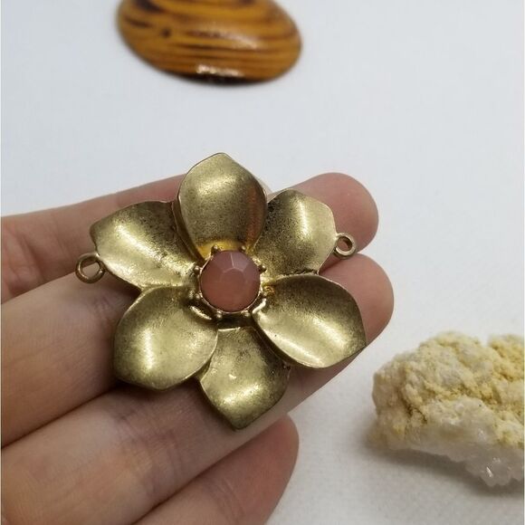 Jewelry - Antique sunflower with gemstone‎ necklace pendant